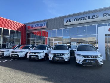 Livraison des 7 Vitara pour l’ONF