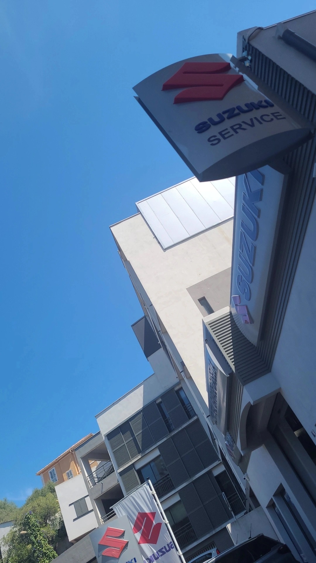 L'ÉQUIPE COMMERCIALE
